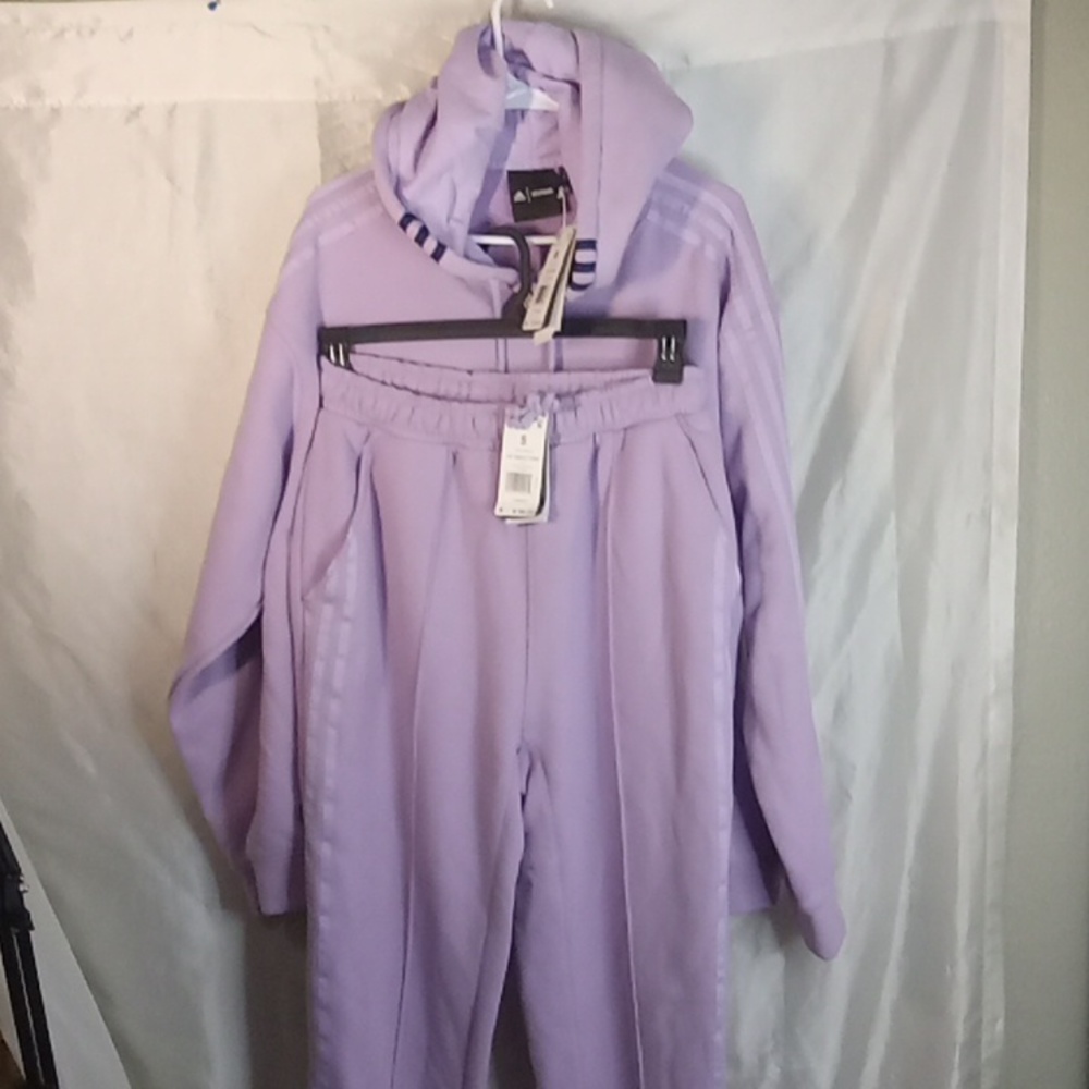 Lilac Women's Track Pants & Hoodie Set